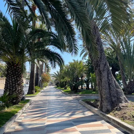 公寓 Casa Chicca - Bilocale Con Parcheggio Privato 圣雷默