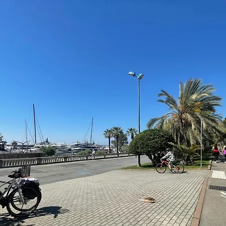 Casa Chicca - Bilocale Con Parcheggio Privato * 圣雷默